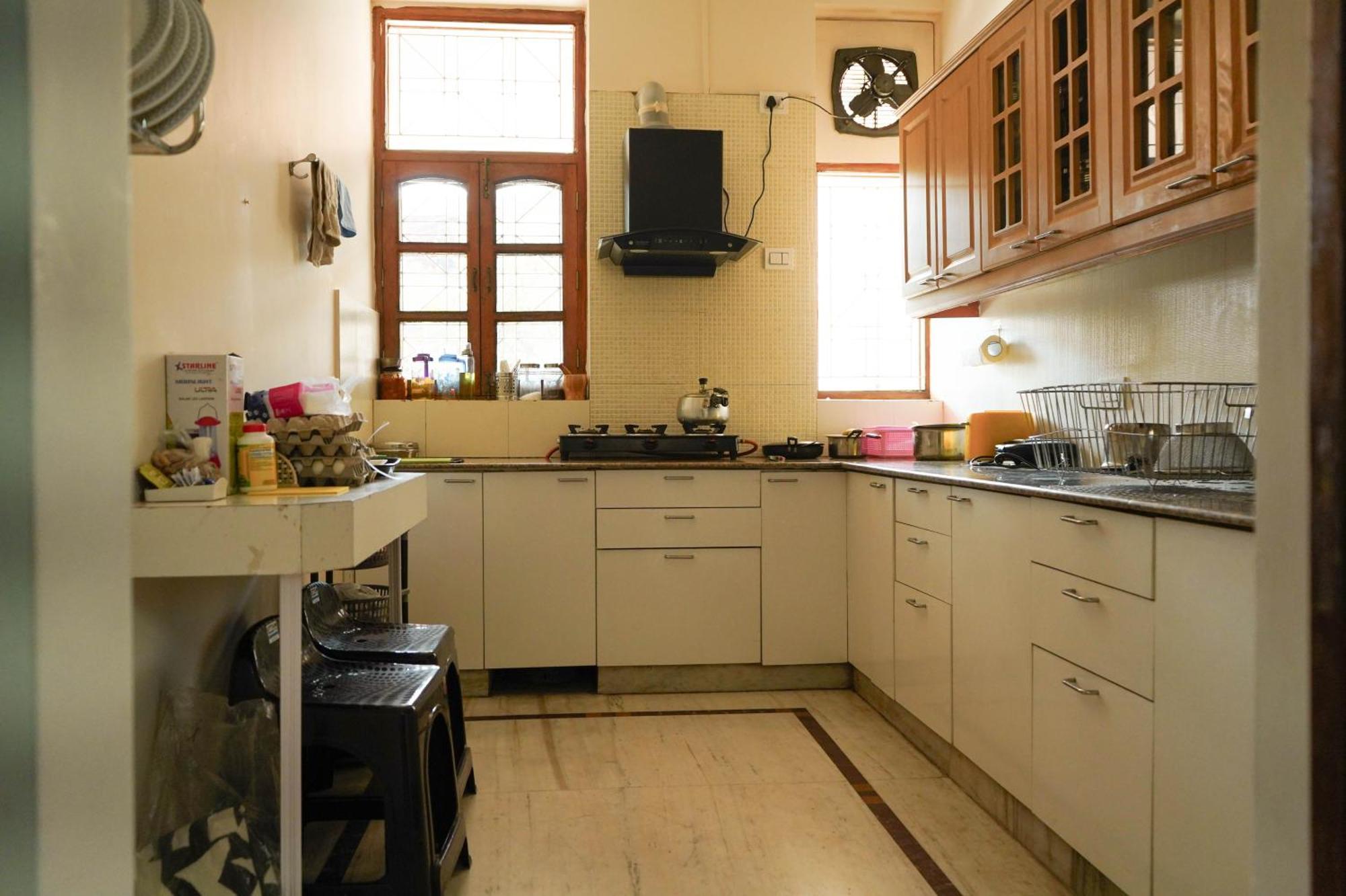 Homestay The Basera *